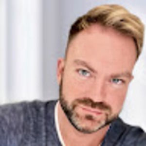 Meet your Posher, Christopher